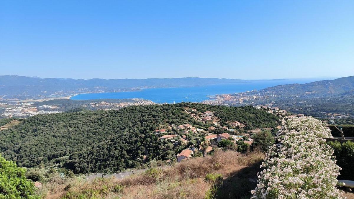 Gites Sassone, Vue Panoramique Sur Ajaccio Et La Mer Alata Екстериор снимка