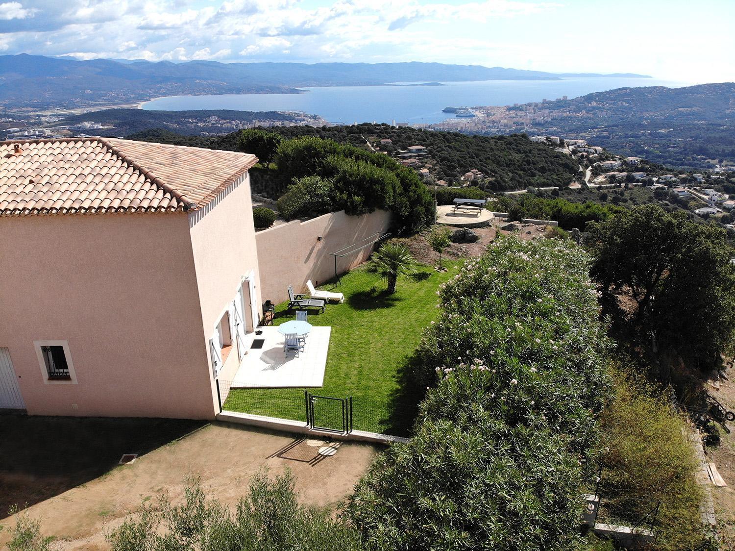 Gites Sassone, Vue Panoramique Sur Ajaccio Et La Mer Alata Екстериор снимка